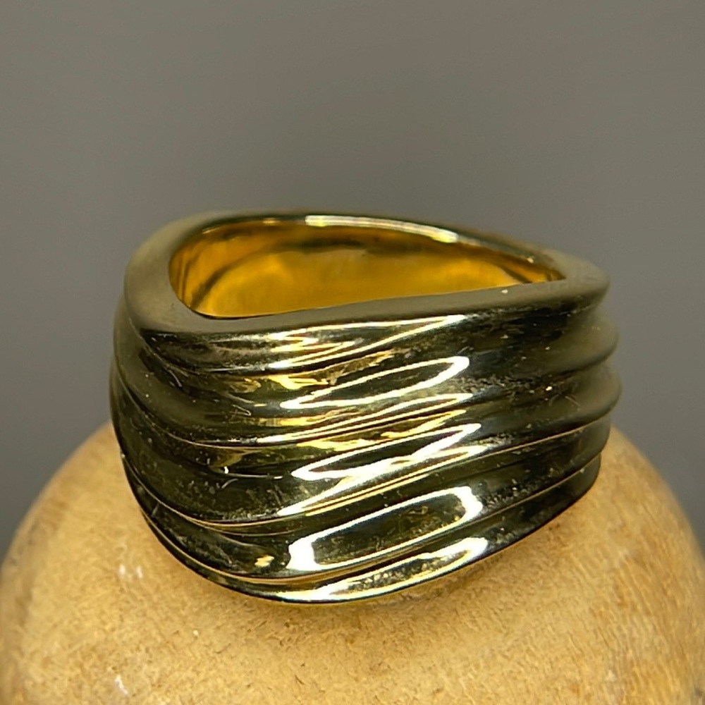18k Gold QVC Elegance Sculptured Ring
